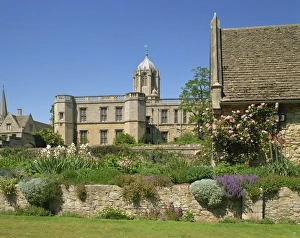 Gardening Prints: War Memorial Gardens and Christ Church, Oxford, Oxfordshire, England, United Kingdom