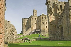 North Umberland Collection: Warkworth Castle, Northumbria, England, United Kingdom, Europe