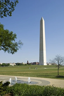 Images Dated 4th January 2000: Washington Mounument, Washington D