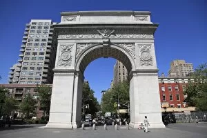 Images Dated 5th May 2010: Washington Square Park, Washington Square Arch, Greenwich Village, West Village