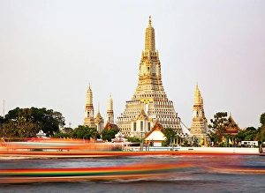 Watercraft Prints: Wat Arun (Temple of the Dawn), Bangkok, Thailand