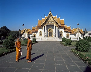 Wat Benjamabophit (Marble Temple)