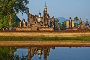 Wat Mahatat, Sukhothai Historical Park, UNESCO World Heritage Site, Sukhothai, Thailand, Southeast Asia, Asia
