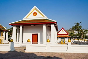 Stereotypically Thai Prints: Wat Mani Chonlakhan, Lop Buri, Thailand, Southeast Asia, Asia