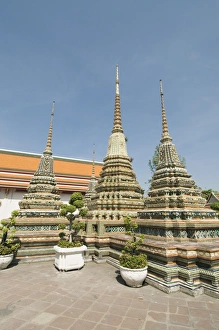 Images Dated 30th December 2007: Wat Pho, Bangkok, Thailand, Southeast Asia, Asia