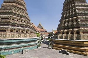 Images Dated 30th December 2007: Wat Pho, Bangkok, Thailand, Southeast Asia, Asia