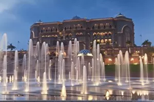 Images Dated 26th January 2010: Water fountains in front of the Emirates Palace Hotel, Abu Dhabi, United Arab Emirates