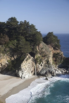 Images Dated 16th April 2009: Waterfall and beach at Julia Pfeiffer Burns State Park, near Big Sur, California