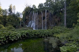 Images Dated 14th August 2008: Waterfalls in the Plitvice Lakes National Park, UNESCO World Heritage Site
