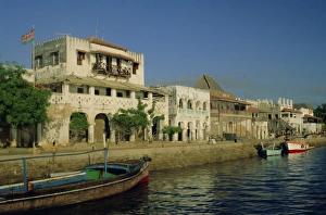 Lamu Island Prints: Waterfront
