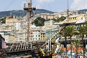 Genova Prints: Waterfront, Porto Antico (Ancient Port), Genova, Liguria, Italy, Europe