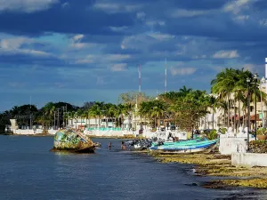 Fishermen Prints: Waterfront of San Miguel de Cozumel, Cozumel Island, Quintana Roo State, Mexico