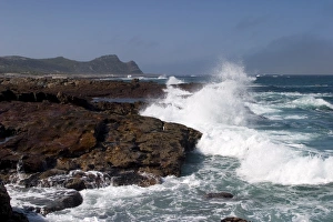 Crash Prints: Waves at the Cape of the good hope