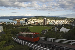 Wellington Prints: Wellington cable car carrying tourists and commuters