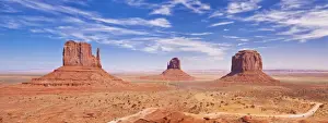 West Mitten Butte, East Mitten Butte and Merrick Butte, The Mittens, Monument Valley Navajo Tribal Park, Arizona, United States of America, North America
