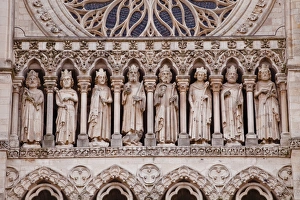 The west front of Notre Dame d Amiens Cathedral, UNESCO World Heritage Site, Amiens, Somme, Picardy, France, Europe