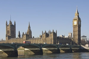 Images Dated 2nd March 2009: Westminster Bridge over the River Thames to the Houses of Parliament, UNESCO World Heritage Site