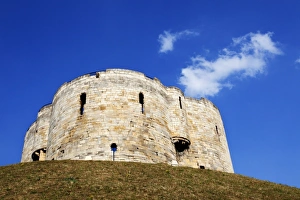 City Of York Prints: White clouds in blue sky above Cliffords Tower