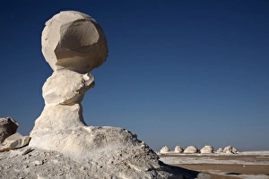 The White Desert, Farafra Oasis, Egypt, North Africa, Africa