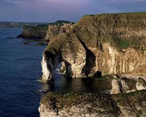 Images Dated 6th August 2008: White Rocks and Wishing Arch