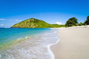 White sandy Mawun Beach, South Lombok, Indonesia, Southeast Asia, Asia