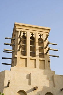 Images Dated 10th January 2000: Wind towers