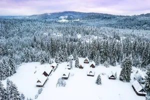 Wintry Landscape Prints: Winter Wonderland with Snow and Wooden Houses in Mountains, Jurgów, Poland
