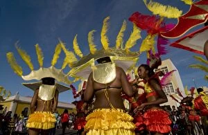 Images Dated 24th February 2009: Women in colourful Carnival costume dancing, Mindelo, Sao Vicente, Cape Verde, Africa
