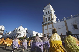 Typically Bolivia Prints: Women dancing in festival in Plaza 25 de Mayo