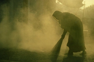 Dusty Prints: Women silhouetted at dusk