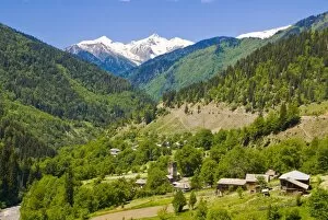 Images Dated 1st June 2010: Wonderful mountain scenery of Svanetia, Georgia, Caucasus, Central Asia, Asia