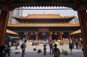 Wong Tai Sin Temple, Wong Tai Sin district, Kowloon, Hong Kong, China, Asia
