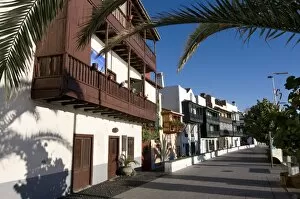 Images Dated 6th January 2009: Wooden balconies at the beachfront of Santa Cruz de la Palma, La Palma