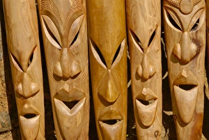 Objects Prints: Wooden carved heads for sale, Nosy Be, Madagascar, Africa