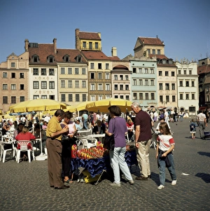 Warsaw Prints: Wooden dolls for sale
