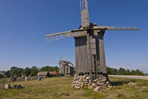Images Dated 6th August 2006: Wooden windmill in Ninase Puhkekula, Saaremaa Island, Estonia, Baltic States, Europe