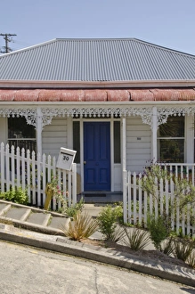 Single Storey Prints: Worlds Steepest Street, Baldwin Street, Dunedin, Otago, South Island, New Zealand, Pacific