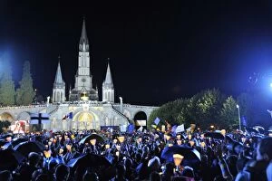 Images Dated 13th September 2008: Worshippers outside the Basilica during Pope Benedict XVIs visit to Lourdes