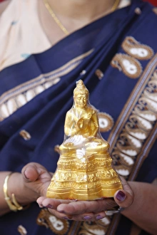 Images Dated 14th June 2009: Wrapped Buddha statue, Paris, France, Europe