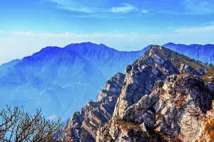 Jiangxi Prints: Wulao Feng (Five-Old-Man Peak) in Lushan (Mount Lu), UNESCO, Jiujiang City, Jiangxi, China