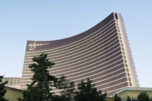 Images Dated 3rd January 2000: Wynn Hotel on The Strip (Las Vegas Boulevard)