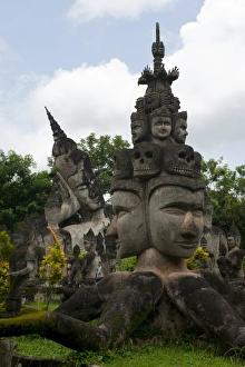 Images Dated 12th August 2009: Xiengkuane Buddha Park, Thadeua village, Vientiane, Laos, Indochina, Southeast Asia, Asia