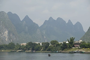 Yangshuo, Li River, Guilin, Guangxi Province, China, Asia