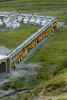 Gather Prints: Yellow Hat Buddhist sect monks, Gelugpa, Tagong Temple, Tagong, Sichuan, China, Asia
