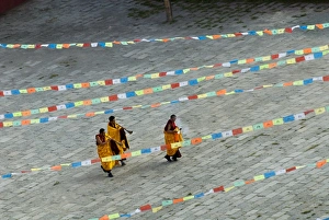 Sichuan Prints: Yellow Hat sect monks, Gelugpa, Tagong Temple, Tagong, Sichuan, China, Asia