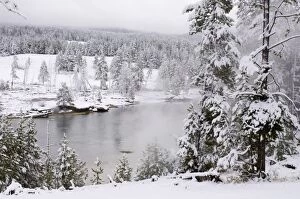 Yellowstone River in winter, Yellowstone National Park, UNESCO World Heritage Site