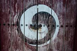 Closeup Gallery: Yin and yang sign on a door, fortress of Suwon, UNESCO World Heritage Site, South Korea, Asia