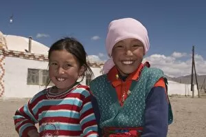 Images Dated 24th August 2009: Young happy girls, Alichur, The Pamirs, Tajikistan, Central Asia, Asia