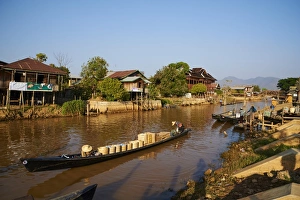 Shan State Prints: Ywama village, Inle Lake, Shan State, Myanmar (Burma), Asia