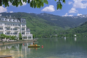 Zell am See, Hohe Tauern National Park region, Austria, Europe